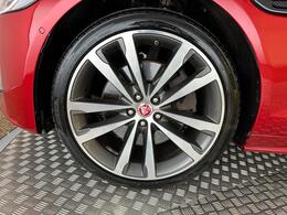 Jaguar XF VF17UOJ