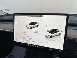 Tesla Model 3 MH23HFX