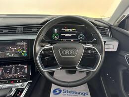 Audi e-tron RY21HHX