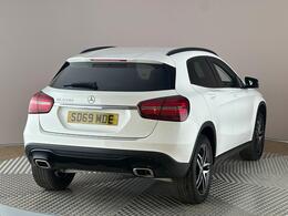 Mercedes-Benz GLA SD69MDE