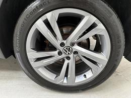 Volkswagen Tiguan RJ23FGX