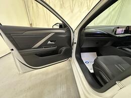 Vauxhall Astra LV23YCJ