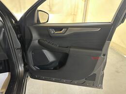 Ford Kuga YS22ENO
