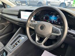 Volkswagen Golf ST70BYZ