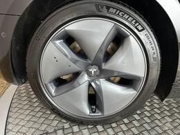 Tesla Model 3 BN20DXH