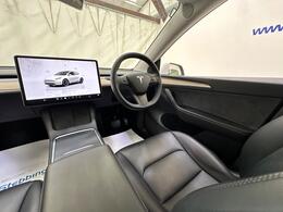 Tesla Model Y MW22ZYE