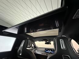 BMW i7 YF73FKE