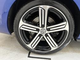 Volkswagen Golf YE70AZG