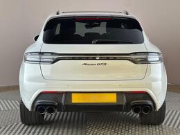 Porsche Macan AP24DWK