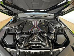 BMW M8 EF72XJA