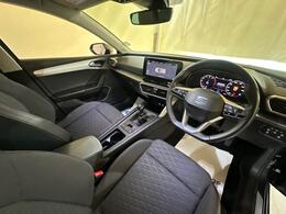 SEAT Leon PX70XZD