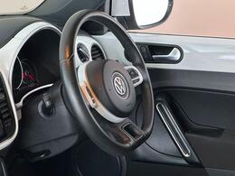 Volkswagen Beetle NA64UNW