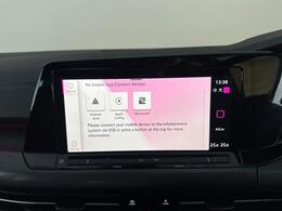 Volkswagen Golf VE22WDV