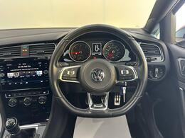 Volkswagen Golf SM69RDY