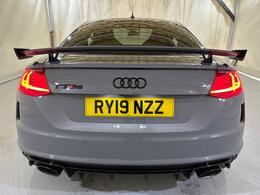 Audi TT RS RY19NZZ