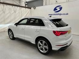 Audi Q3 ST21LJF
