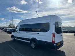Ford Transit YP68UVJ