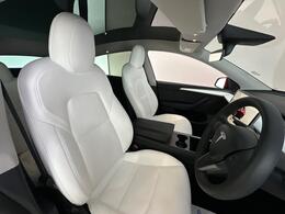 Tesla Model Y LB22LCT