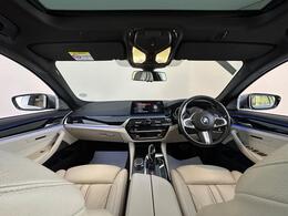 BMW 5 Series YK18JUW