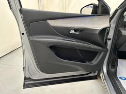Peugeot 5008 SB71YGH