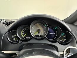 Porsche Cayenne LT65GWL