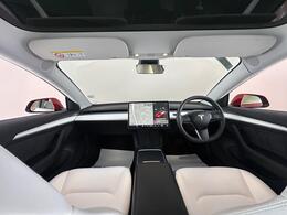 Tesla Model 3 LF71VTK