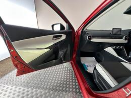 Mazda Mazda2 YN69MYD