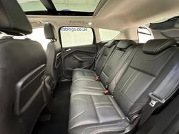 Ford Kuga EF64CBO