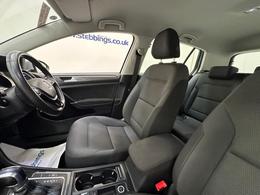 Volkswagen e-Golf MA69JOV