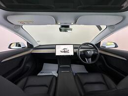 Tesla Model 3 AF72VRX