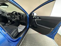 Kia XCeed SA72LBL