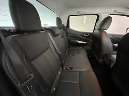 Nissan Navara YH21DDW