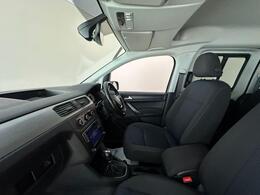 Volkswagen Caddy Maxi Life EY20XLT