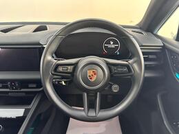 Porsche Macan PJ74LPK