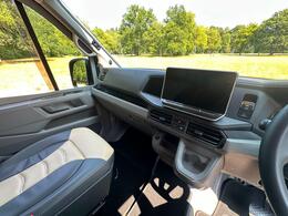 Volkswagen Crafter DX26ZHU