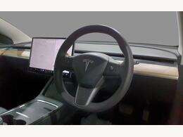 Tesla Model 3 BD72XBZ