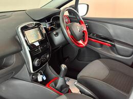 Renault Clio LO64FZP