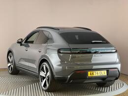 Porsche Macan AK74OLX