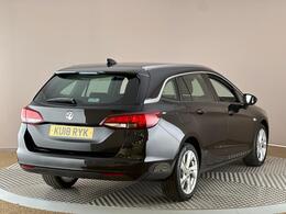 Vauxhall Astra KU18RYK