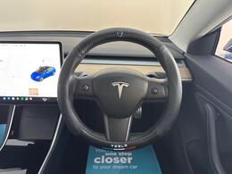 Tesla Model 3 YB69TZT