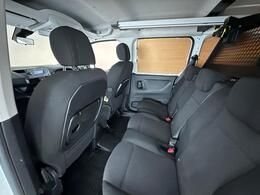 Vauxhall Combo FE70OOB