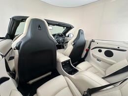 Maserati GranCabrio LM20HRG