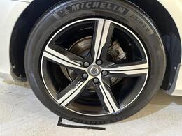 Volvo S90 SF68UOS