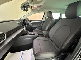SEAT Leon YO24HWH