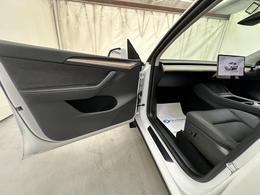 Tesla Model Y AJ22CZU