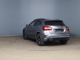 Mercedes-Benz GLA HN69PLX