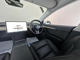 Tesla Model 3 AF72UUV