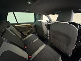 Volkswagen Golf SM69RDY