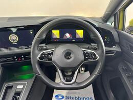 Volkswagen Golf EX71HKW