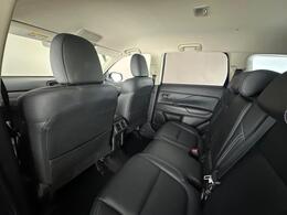 Mitsubishi Outlander FM19SHX